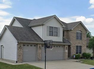 346 Highpoint Cir N, Bourbonnais, IL 60914