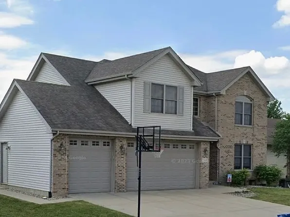 346 Highpoint Cir N, Bourbonnais, IL 60914