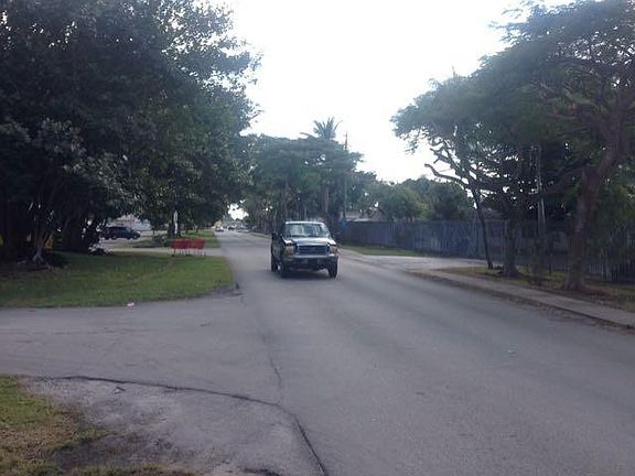 5th image of 220 NE 12th Ave Lot 2