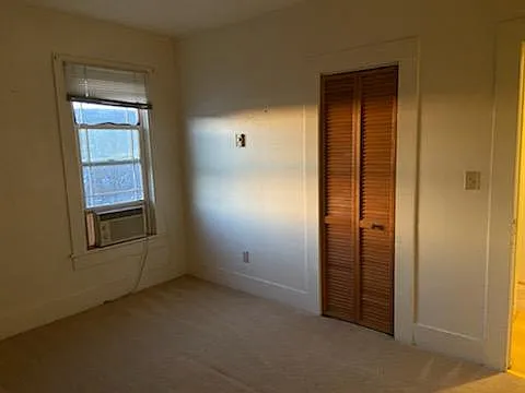 712 1/2 N Park St #1/2 — Photo 8
