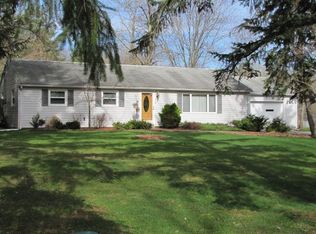 15920 Grace St, Newbury, OH 44065