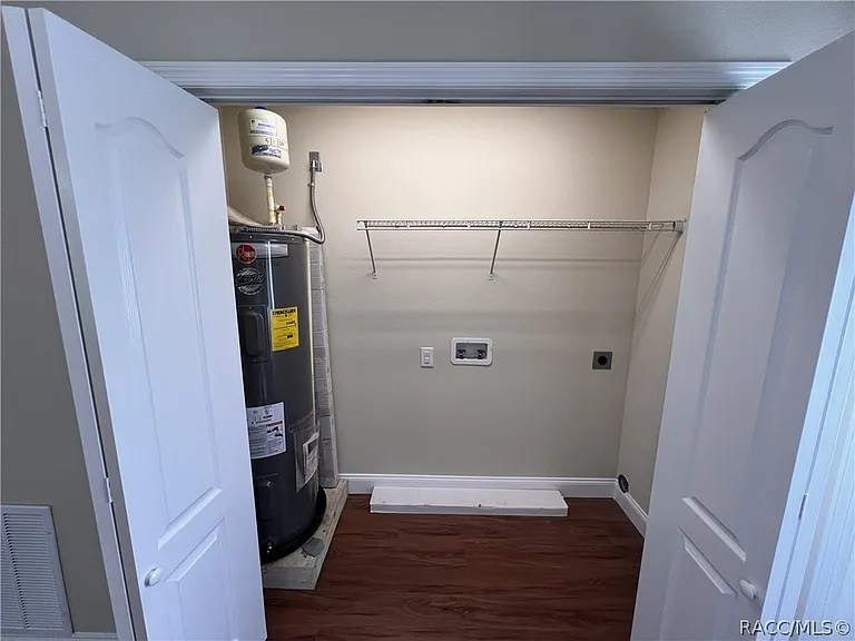 2223 County Road 445 — Photo 10