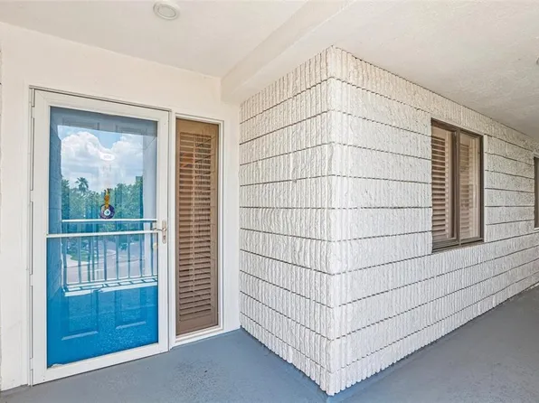 2 Adalia Ave APT 301, Tampa, FL 33606