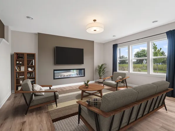 4518 86th St NE, Monticello, MN 55362