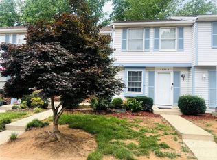 7336 Pebblestone Dr, Charlotte, NC 28212