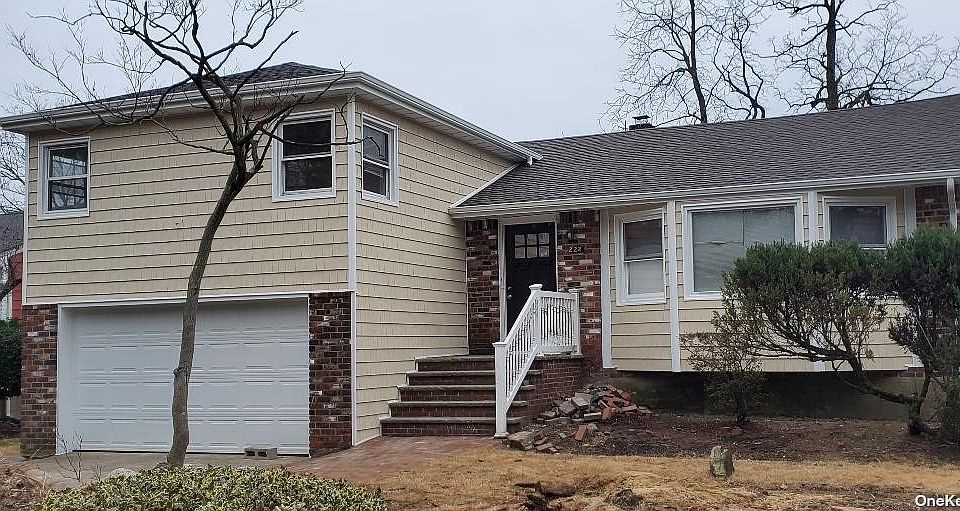 222 E Greenwich Avenue, Roosevelt, NY 11575 Zillow