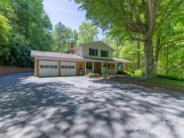 819 Chesterfield Cir SW, Lenoir, NC 28645