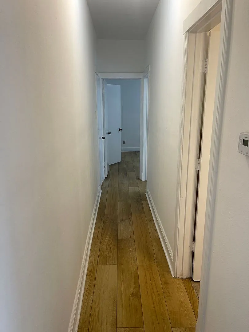 202 S Willomet Ave — Photo 4