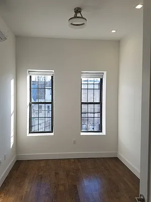 Rented by HFF Realty LLC | media 7