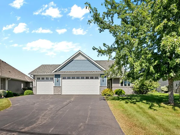 25423 Heims Lake Cir, Wyoming, MN 55092