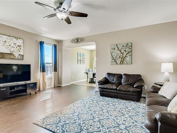5th image of 2240 McCombs St