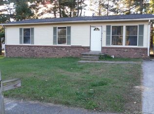621 Evergreen Park Dr, Hopkinsville, KY 42240