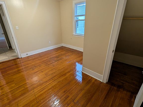 5th image of 73 Willis St APT 3