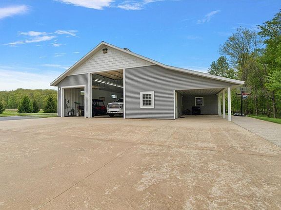 5th image of 89 Summerwyn Dr SE
