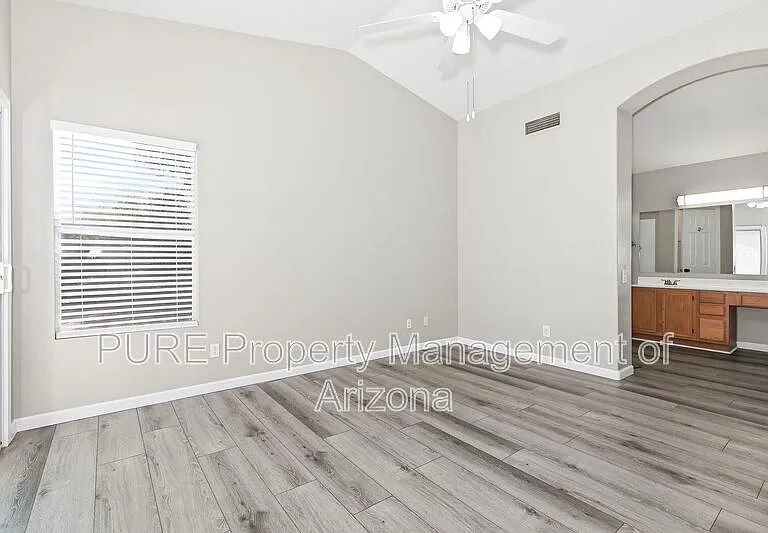 2638 N Saffron Cir — Photo 15