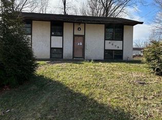 3579 Sunrise Dr, Imperial, MO 63052