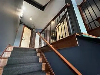 9 W River St #2