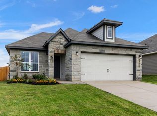 1448 Lake Ridge Dr, Brenham, TX 77833