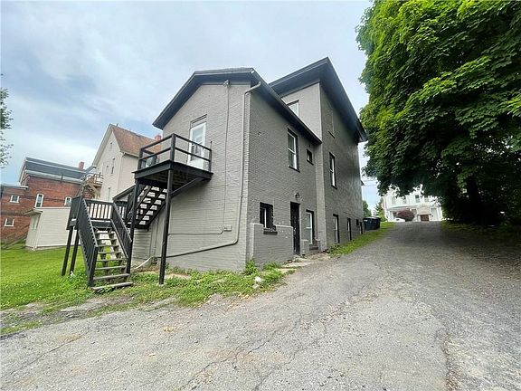 4th image of 31 Genesee St
