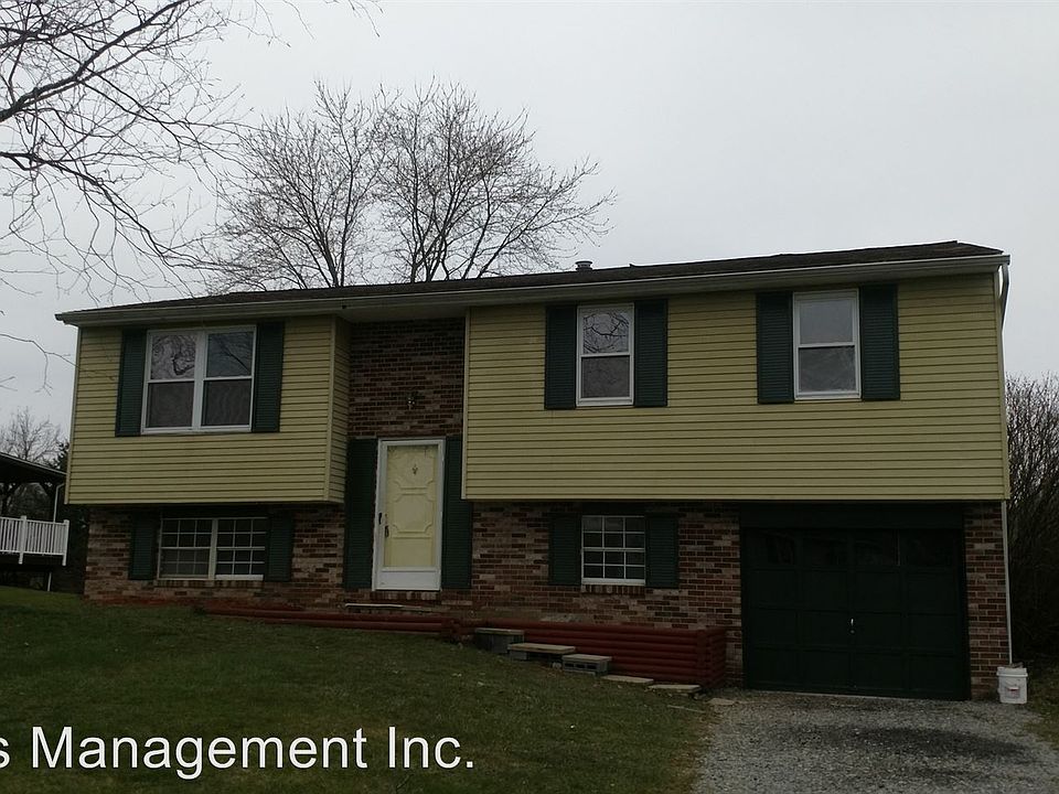 1st image of 213 Wyndmere Dr