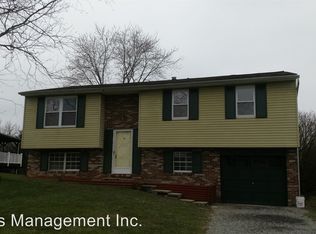 213 Wyndmere Dr, Cranberry Twp, PA 16066