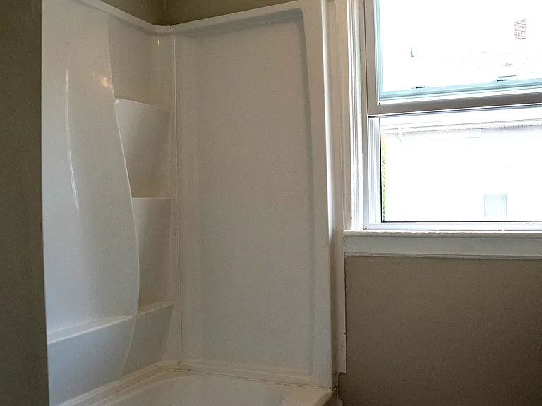 207 Oakland Ave #2 — Photo 15