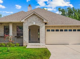 328 Chase Oaks Pl, Fredericksburg, TX 78624