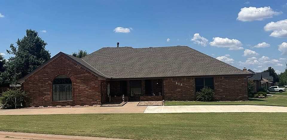 1st image of 515 Shawn Dr