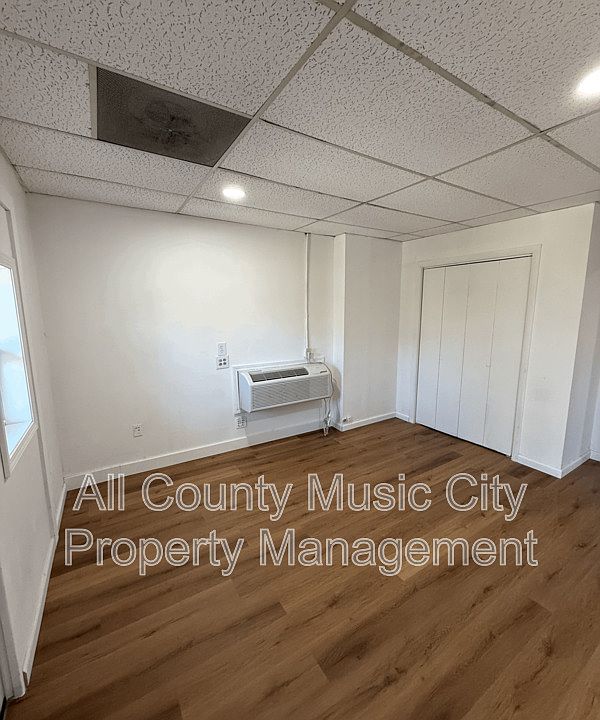 1st image of 105 Bonnabrook Dr APT 204