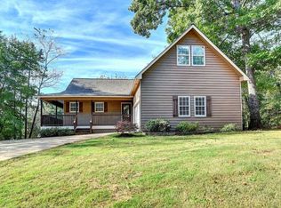 350 Chestatee View Dr, Dawsonville, GA 30534