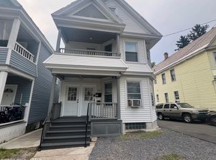 34 Columbia St, Schenectady, NY 12308