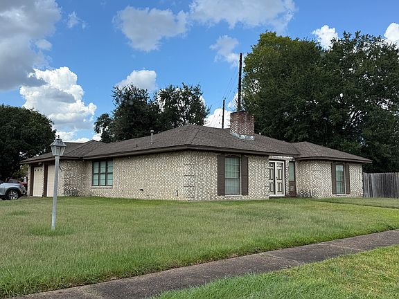 2nd image of 7002 Pine Vista Ln
