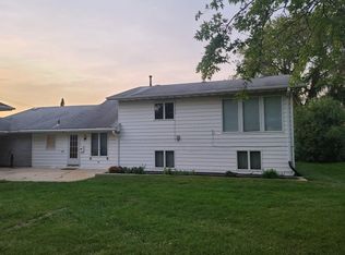 1722 Lawrence Ave, Lockport, IL 60441