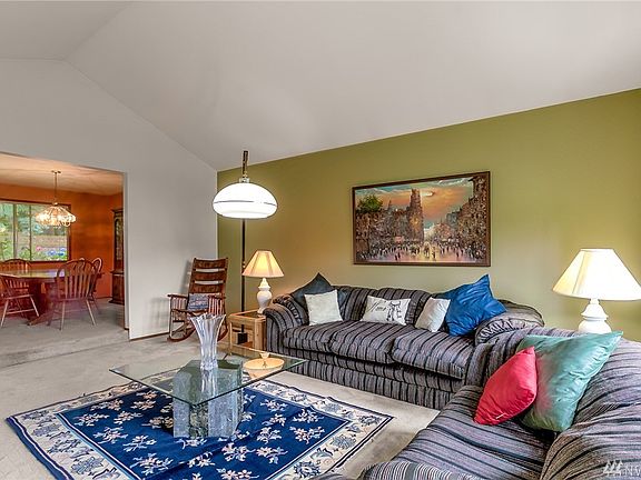 3rd image of 11541 SE 323rd Pl