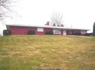 1725 Baldwin Dr, Millersville, MD 21108