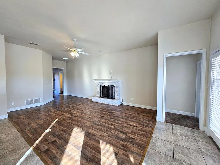 6006 Spahn St — Photo 9