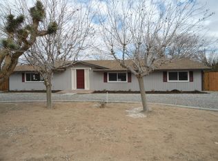 15949 Winnebago Rd, Apple Valley, CA 92307
