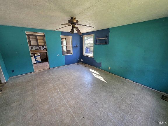 4th image of 822 Roosevelt St