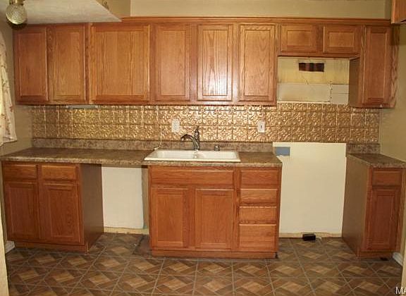 2nd image of 680 Babler Dr