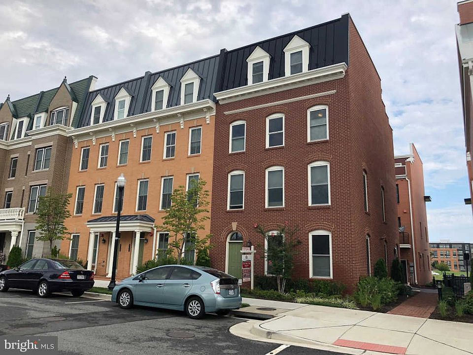 1st image of 718 Bluemont Ave
