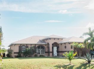 8386 Bamboo Rd, Fort Myers, FL 33967