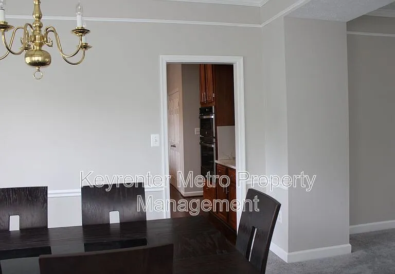 1614 Albert Dr — Photo 22