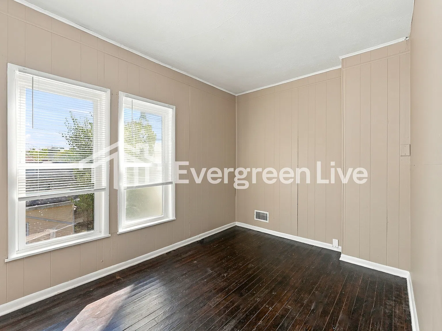3 bed, 2.0 bath, 1408 sqft, $1,395 — Photo 4