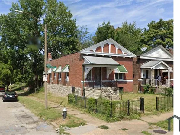 3601 N Taylor Ave, Saint Louis, MO 63115