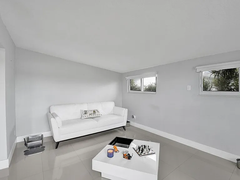 3322 McKinley St — Photo 18