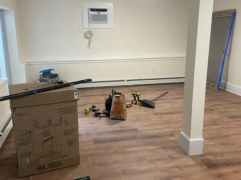 40 College Ave — Photo 18