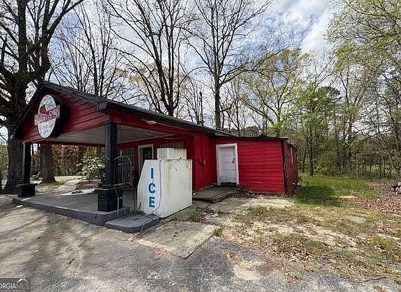 3rd image of 1519 New Hope Rd