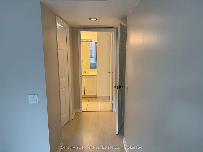 35 Finch Ave E #501 — Photo 10