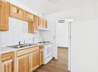 401 Slater Street* - 6, Fairbanks, AK 99701