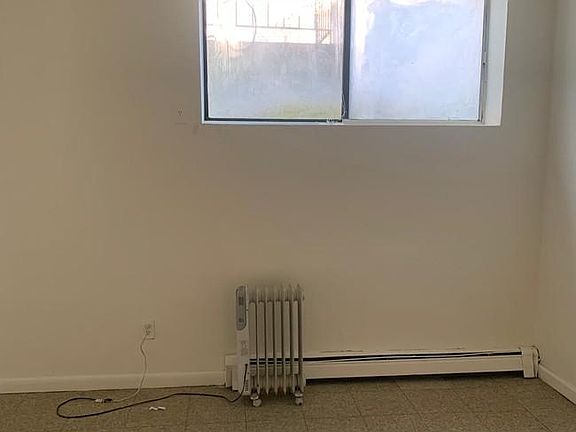 3rd image of 10118 Martense Ave